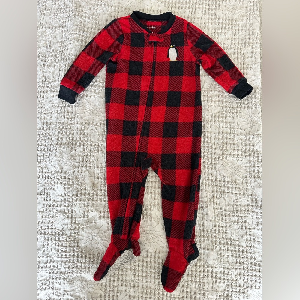 🦋Carter’s Red/Black Plaid Fleece Footie